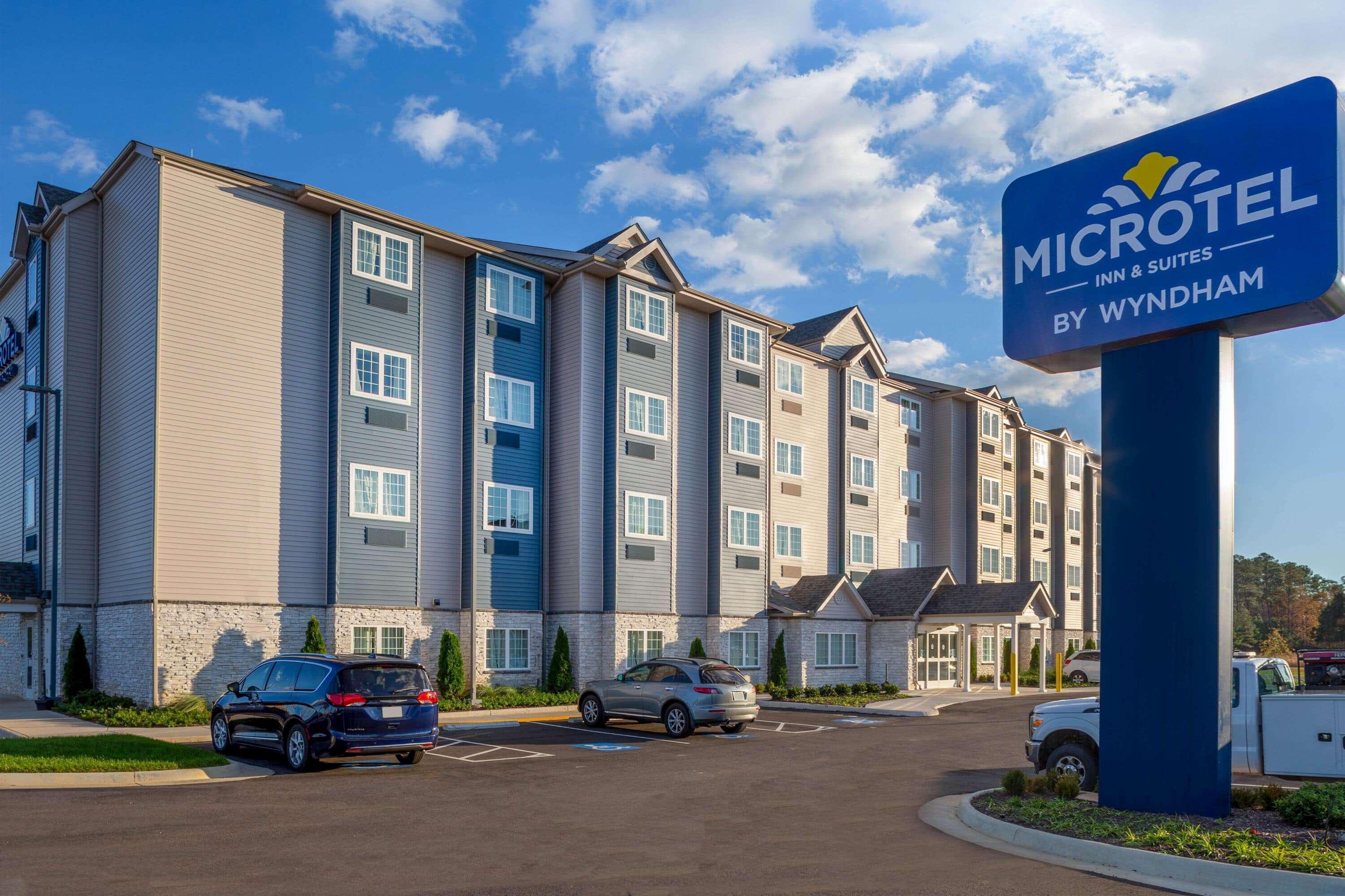 Microtel Inn Suites By Wyndham South Hill Exterior photo